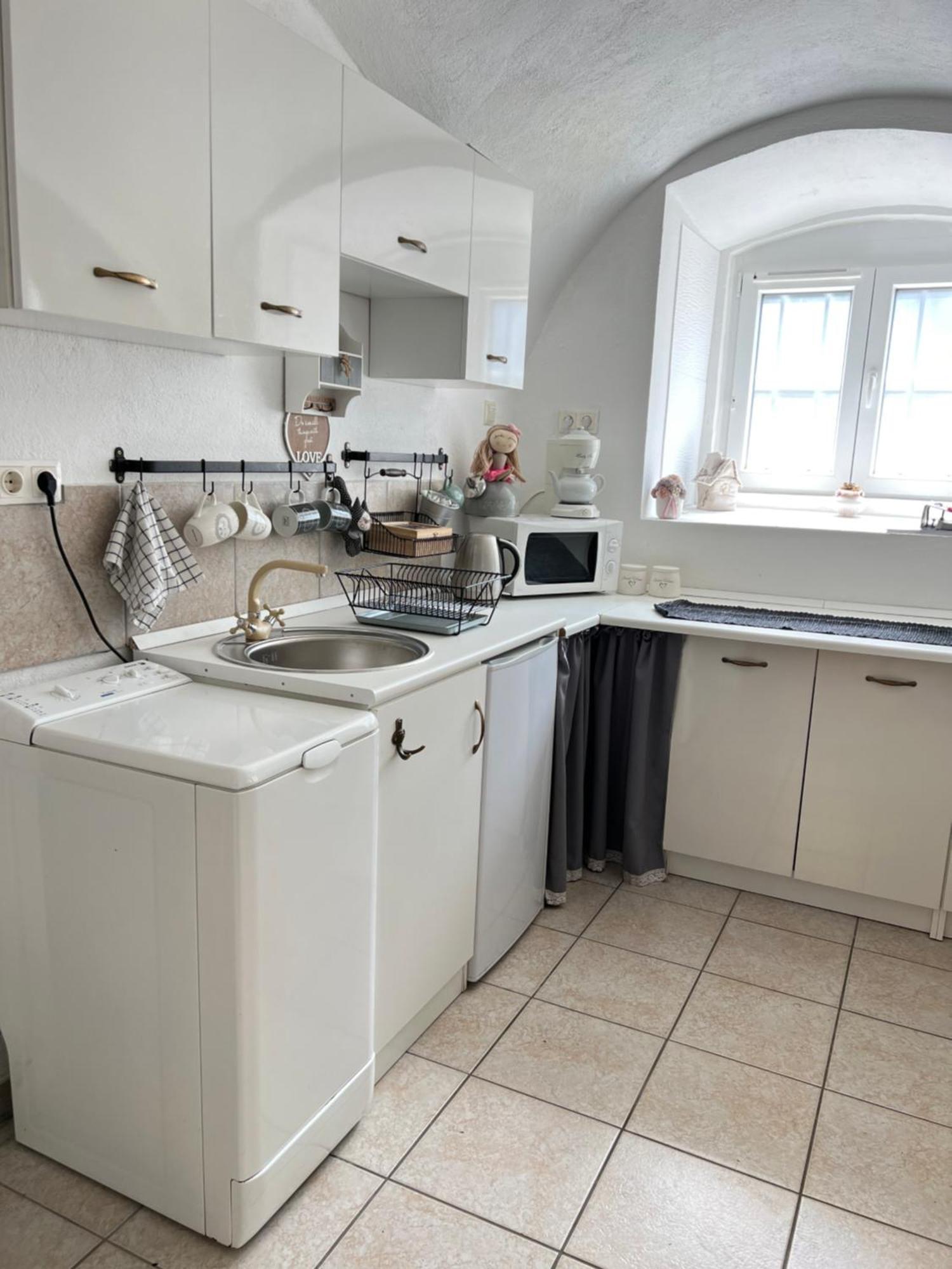 Korona Apartman Székesfehérvár Eksteriør billede